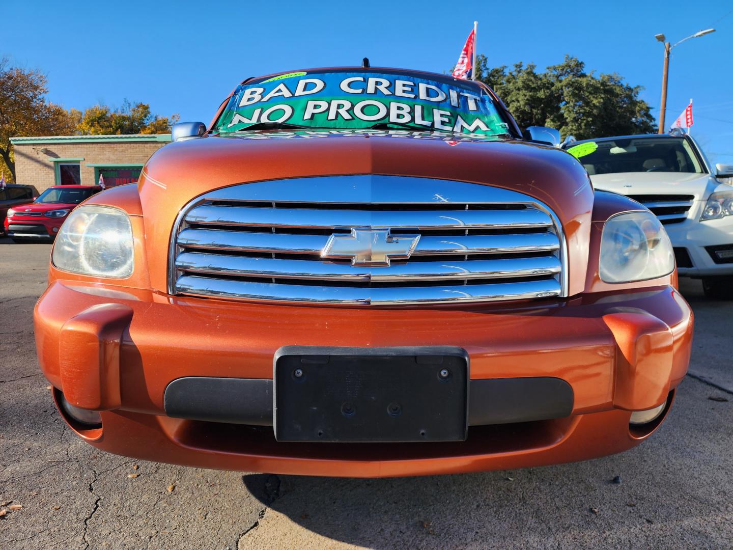 2008 SUNSET ORANGE Chevrolet HHR LT (3GNDA53P58S) with an 2.4L L4 DOHC 16V engine, AUTO transmission, located at 2660 S.Garland Avenue, Garland, TX, 75041, (469) 298-3118, 32.885551, -96.655602 - Photo#9